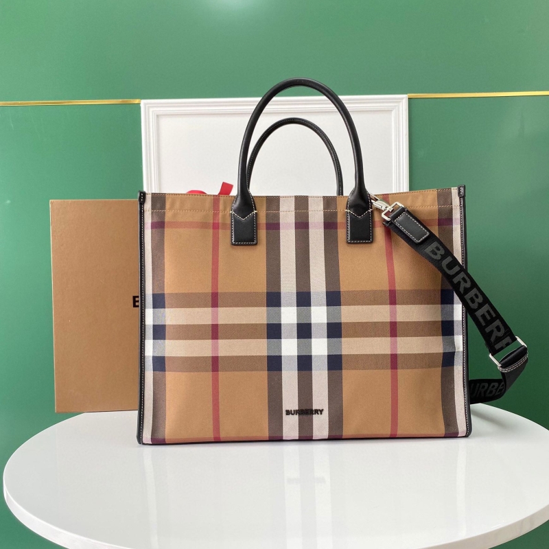 B**rry shopping bags